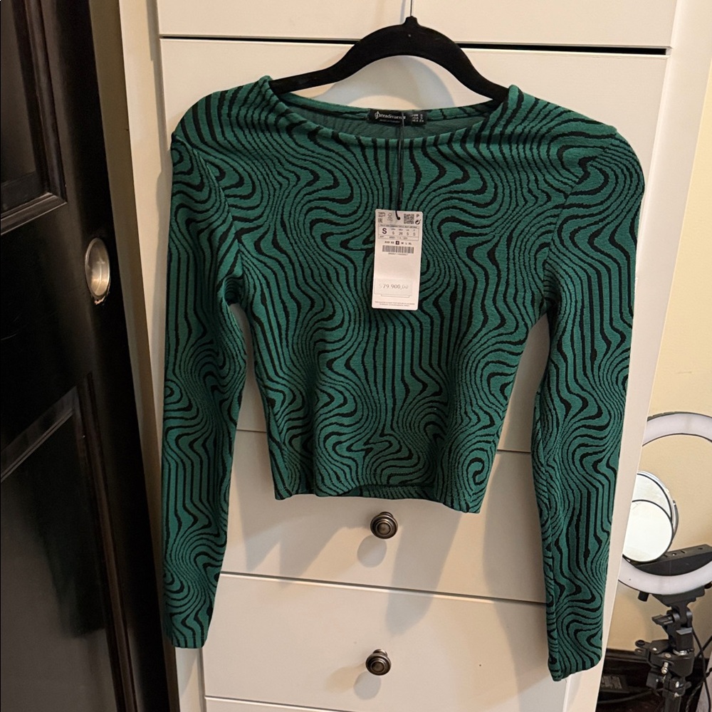 Stradivarius Green and Black Striped Top